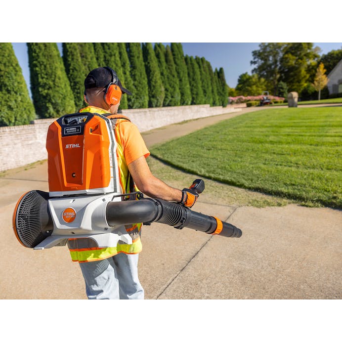 STIHL BGA300 Battery Backpack Blower