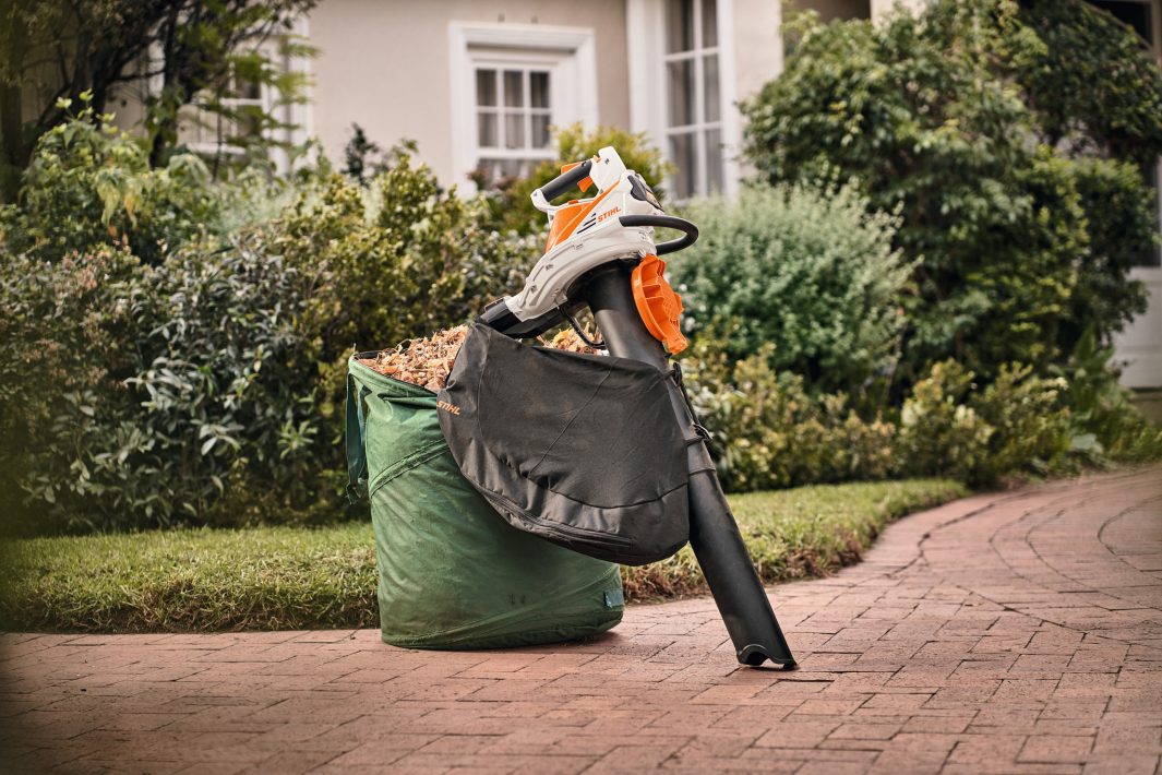 STIHL SHA 56 Cordless Vacuum Shredder