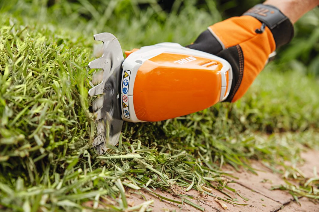 STIHL HSA26 Cordless Shears