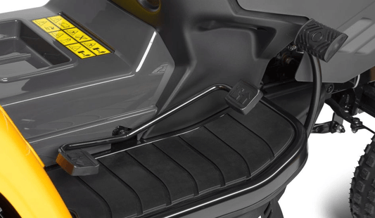 STIGA Tornado 398 Petrol Ride On Mower | 432cc