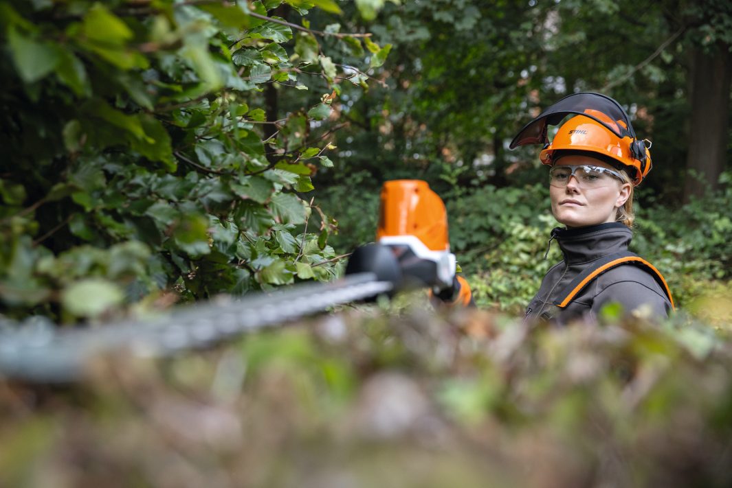 STIHL HLA86 LONG REACH HEDGE